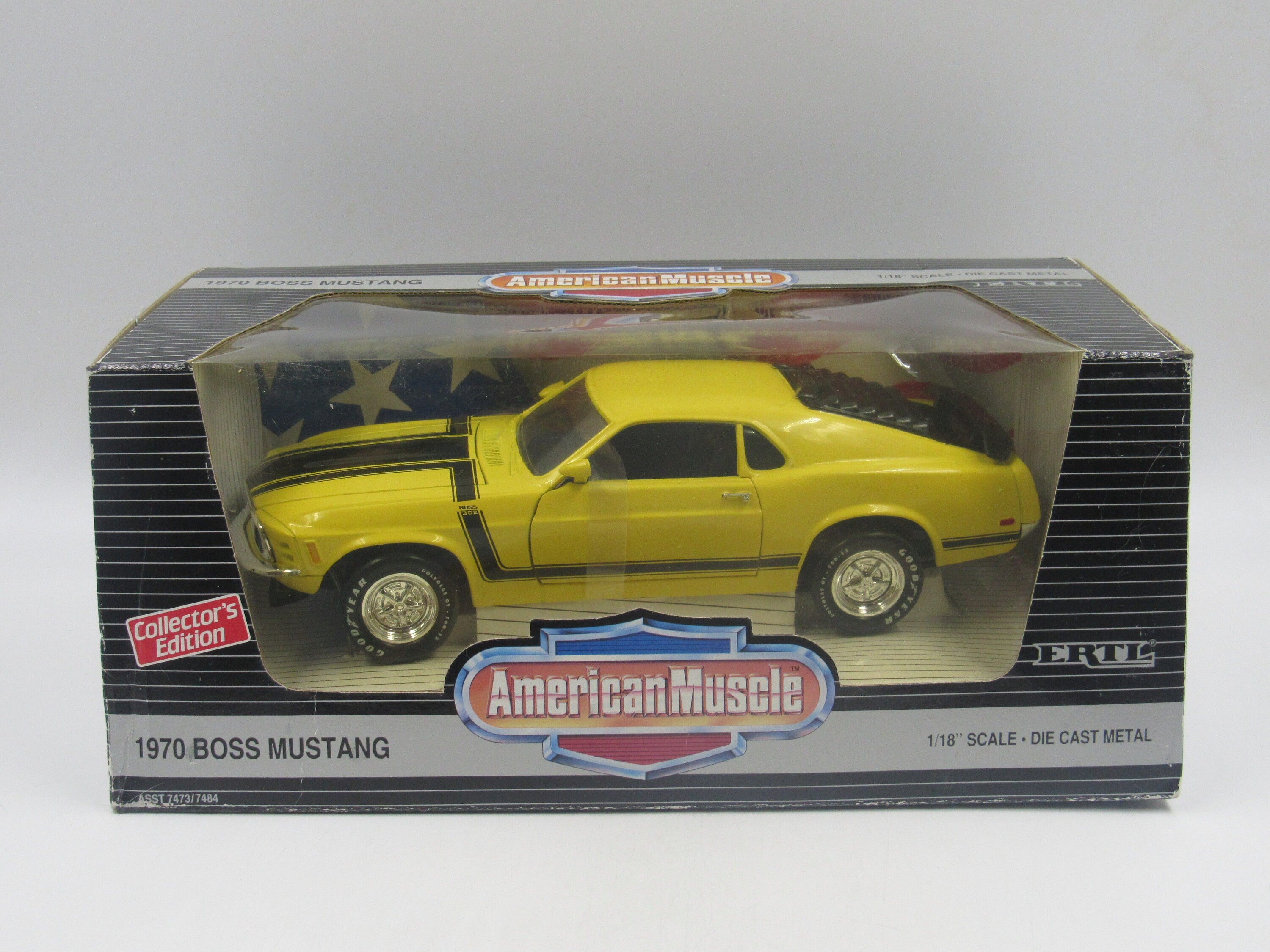 ERTL 1/18 Scale 1970 shops MUSTANG BOSS 302