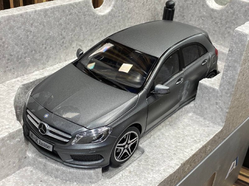 1/18 Diecast Mercedes-Benz A-Klasse Grey Norev Scale Model Car –