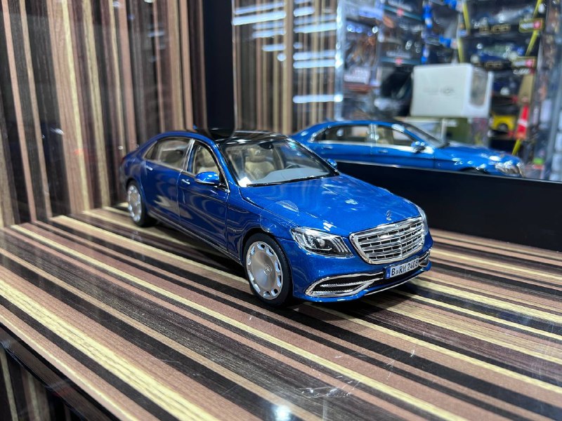 RARE NOREV 1/18 Mercedes Maybach S650 2019 Metallic blue 183425 EXPRESS  from JP