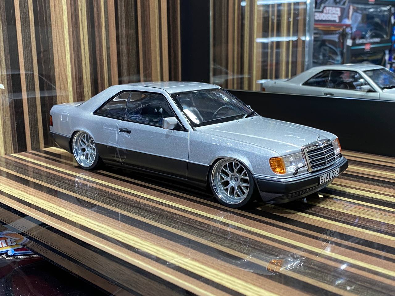 NOREV 1:18 BENZ C124 300CE E Class Diecast Model Car Toys Gifts  Silver/Black