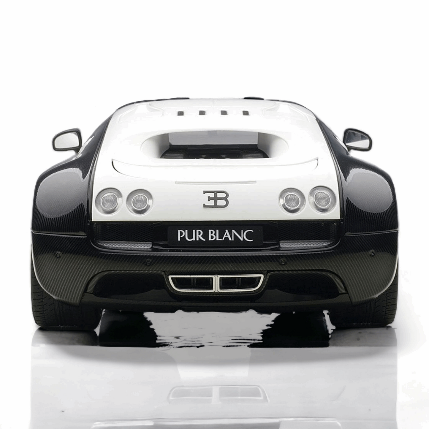 1/18 Bugatti Veyron Super Sport Pur Blank Edition White  Autoart Scale Model Car|Sold in Dturman.com Dubai UAE.