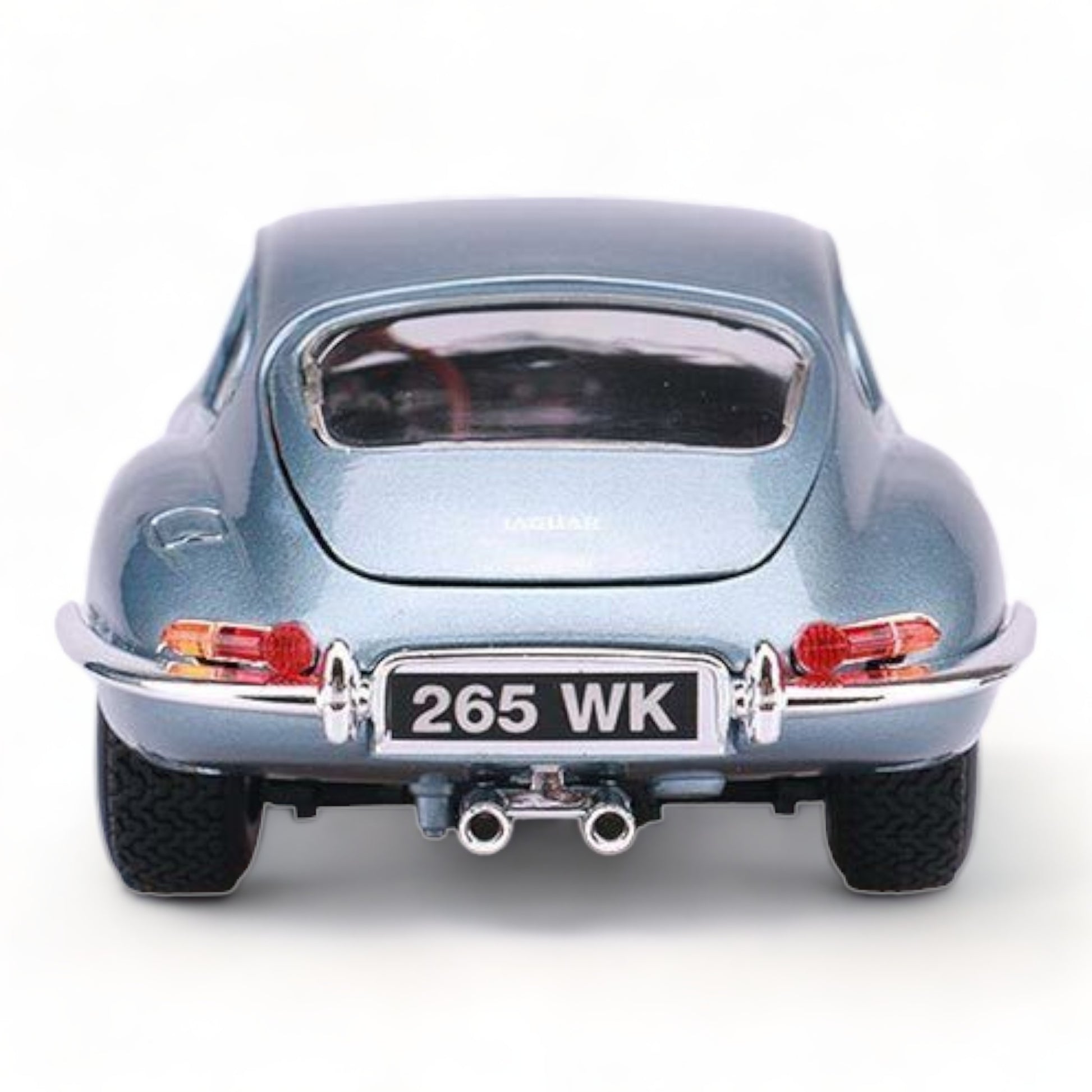 1/18 Diecast Car 1961 Jaguar E Type Coupe Blue Metallic Bburago Scale Model Car