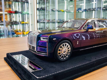 1/18 Resin Model - H&H Rolls Royce Phantom Extended Wheelbase Midnight Purple