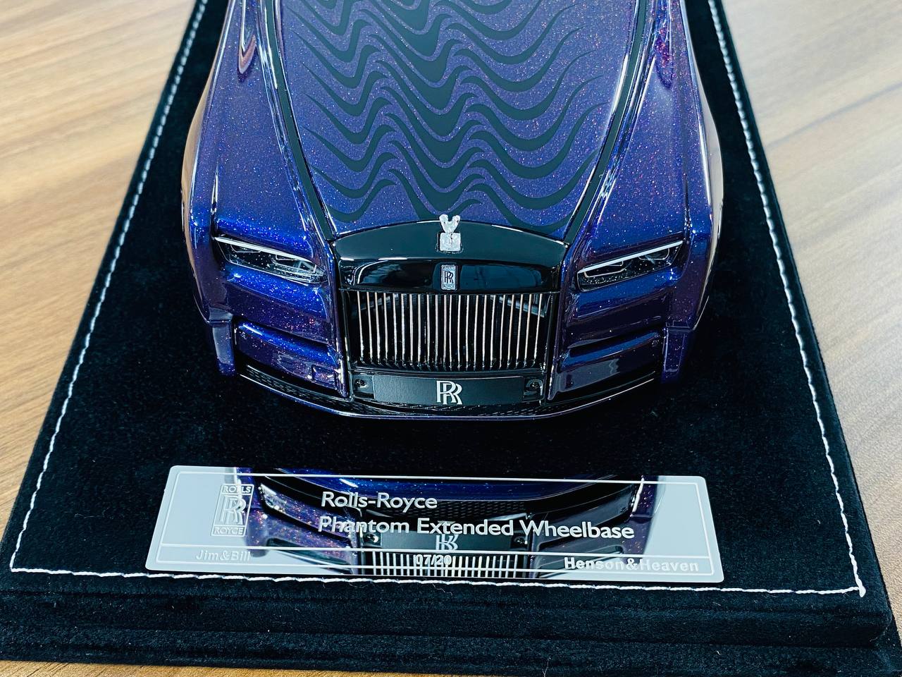 1/18 Resin Model - H&H Rolls Royce Phantom Extended Wheelbase Series II Stntopia