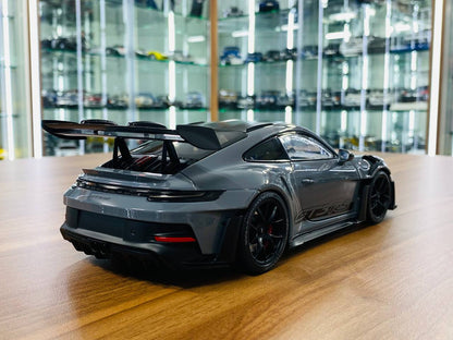 1/18 Diecast Minichamps Porsche 911 GT3 RS 2024 - Grey (Limited Edition 200)