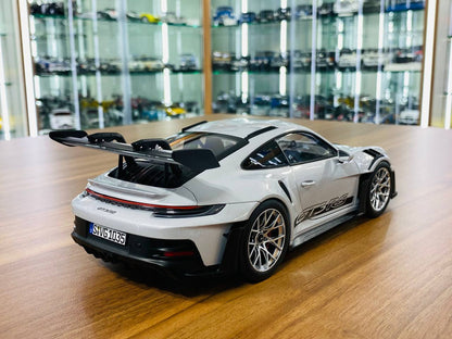 NOREV Porsche 911 GT3 RS - Ice Grey (2022, 1/18 Scale)