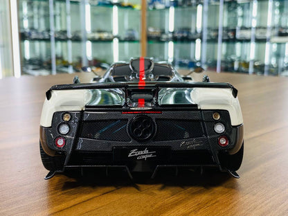 1/18 Diecast Model Almost Real Pagani Zonda Cinque - White / Carbon Fiber (Full Opening)