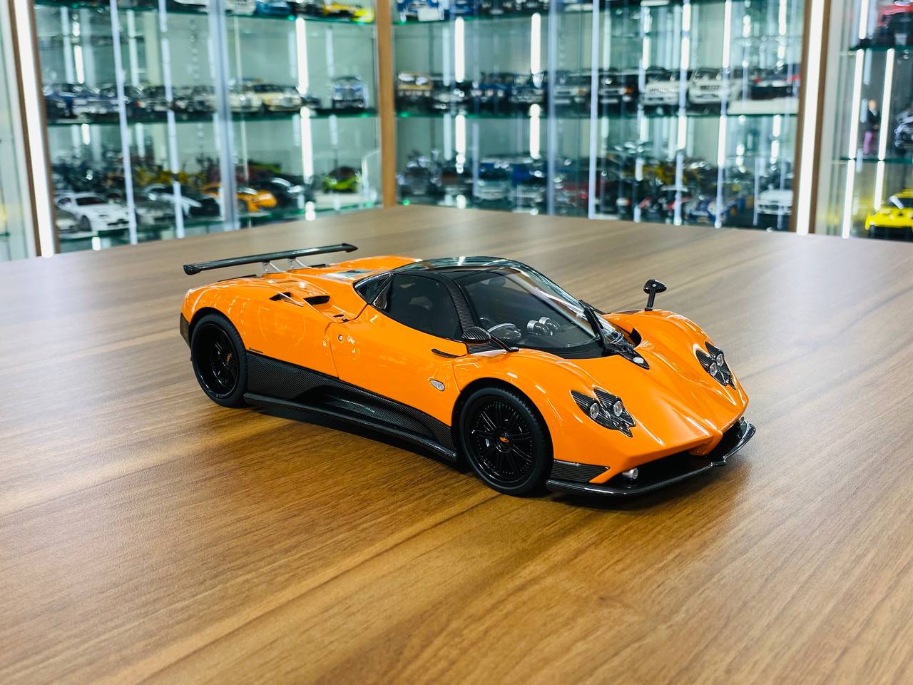 1/18 Diecast Model Almost Real Pagani Zonda F - Orange (Full Opening)