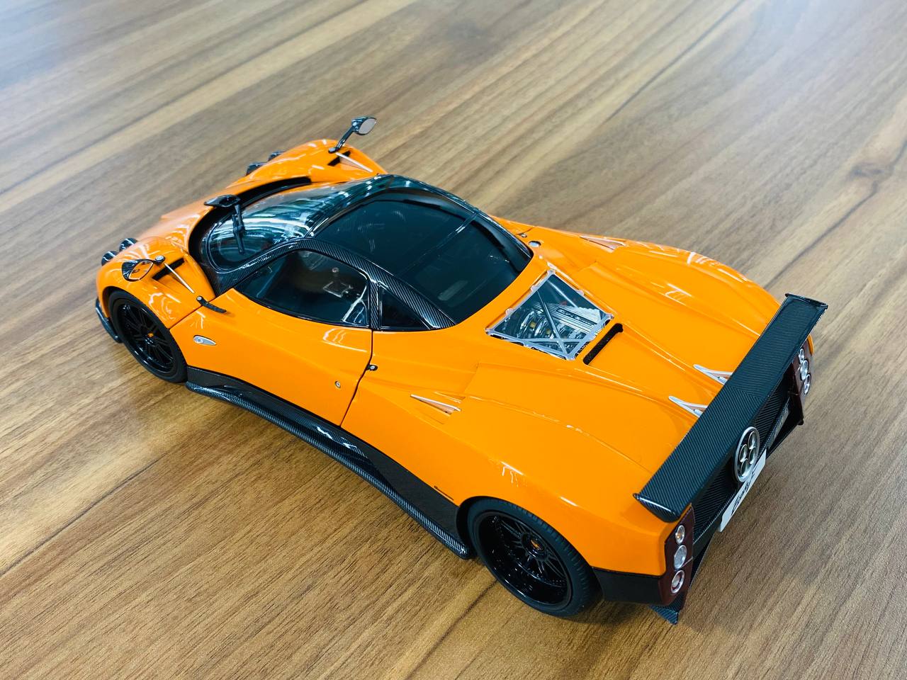 1/18 Diecast Model Almost Real Pagani Zonda F - Orange (Full Opening)