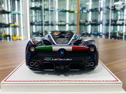 1/18 Resin Davis & Giovanni Ferrari LaFerrari - Dark Metallic Blue