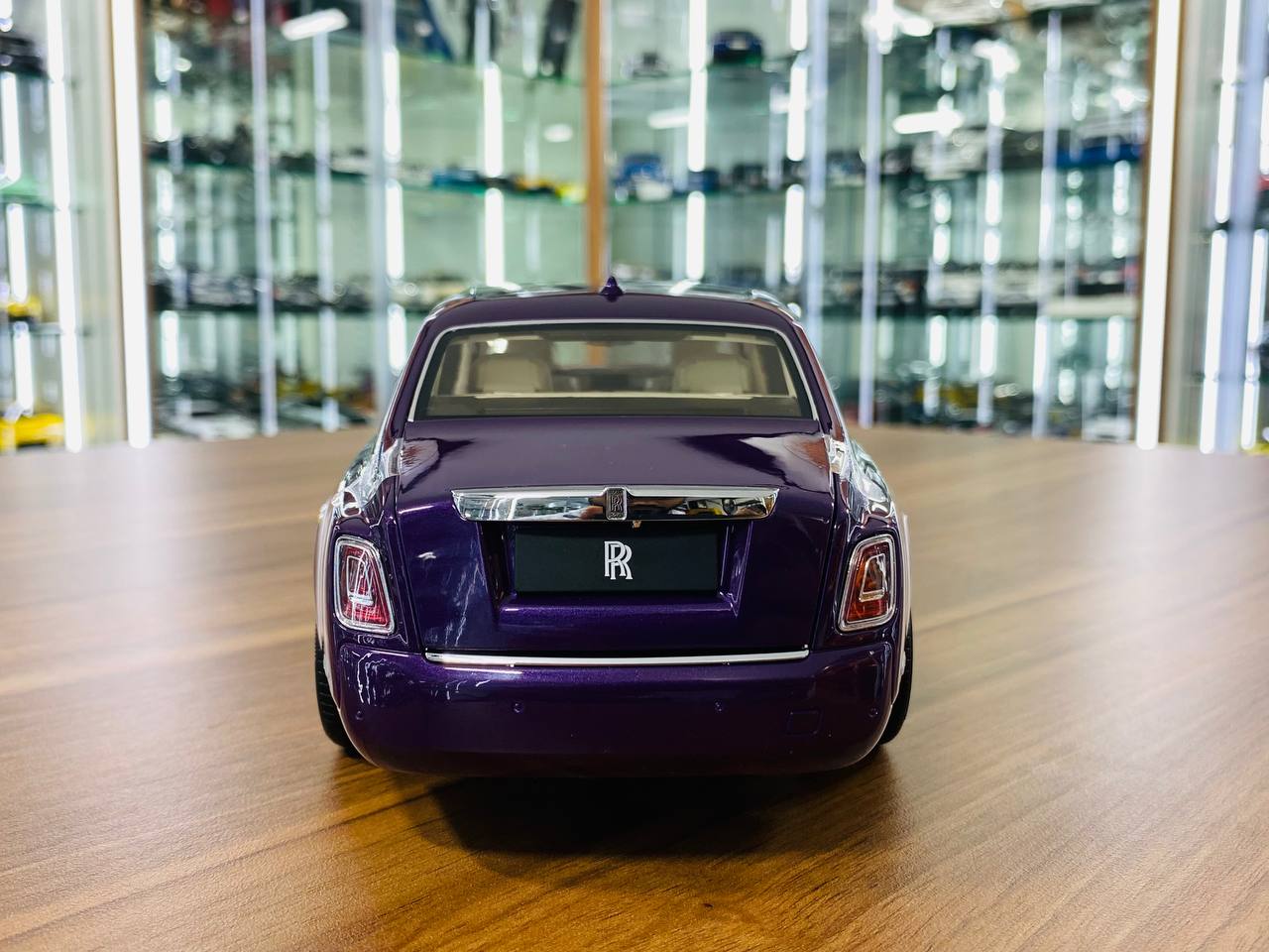 Kengfai Rolls Royce Phantom VIII - 1/18 Diecast, Full Opening, Purple/Silver