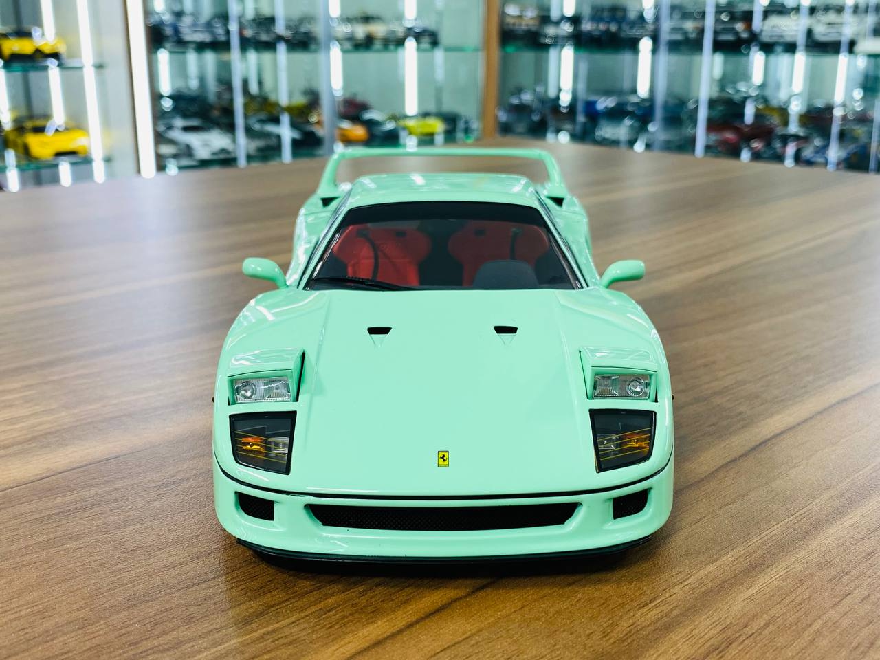 Kyosho Ferrari F40 - 1/18 Diecast, Full Opening, Limited Edition, Mint Green