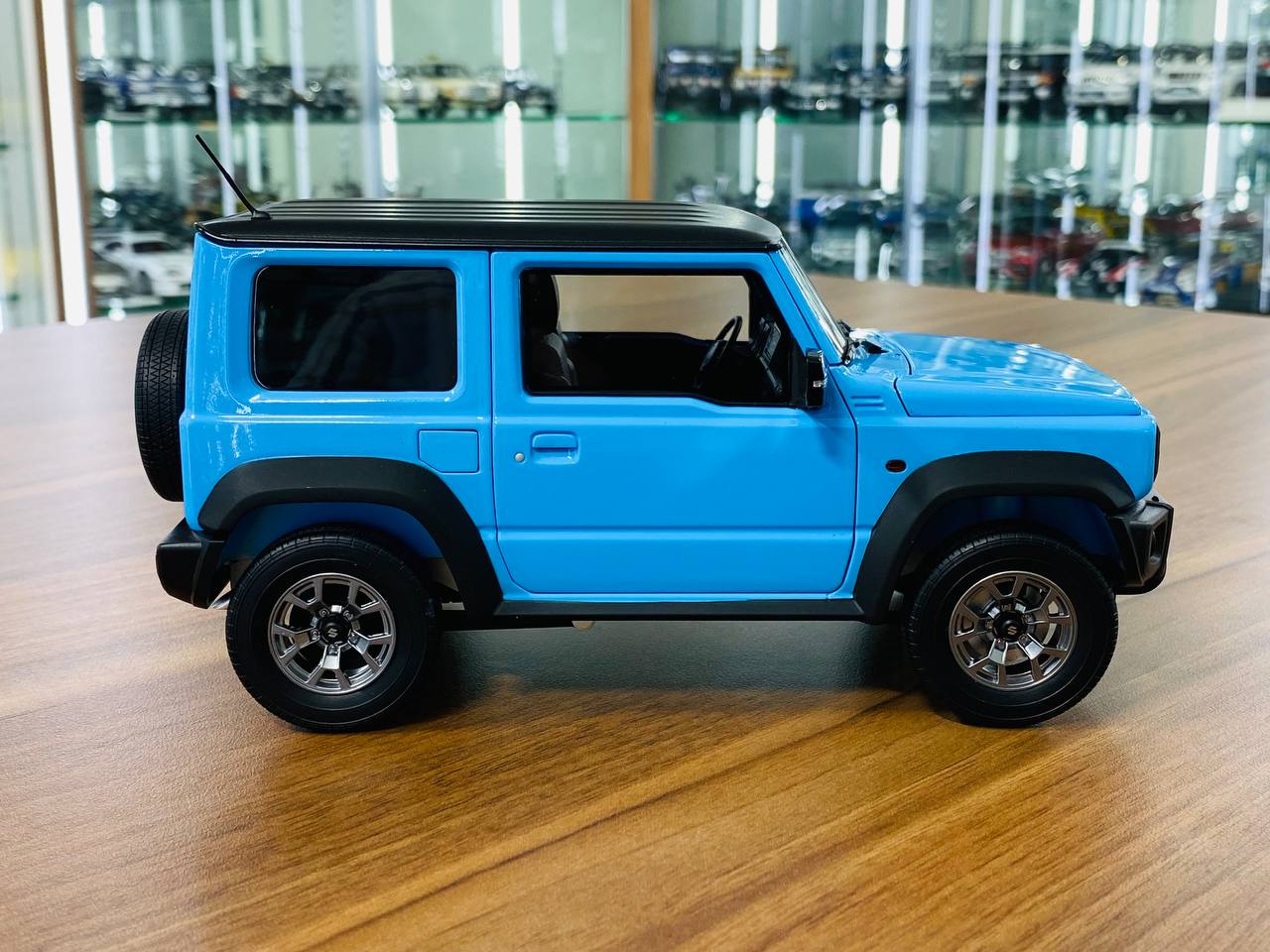 1 18 Suzuki Jimny Baby Blue Model Car by LCD dturman