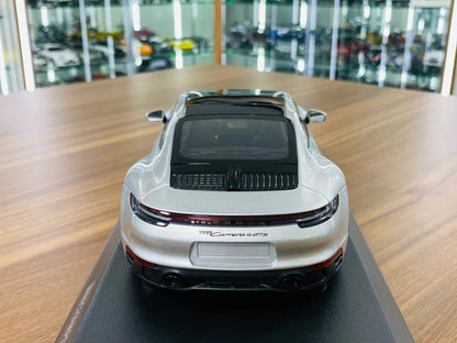 1/18 Diecast Minichamps Porsche 911 Carrera 4 GTS Silver