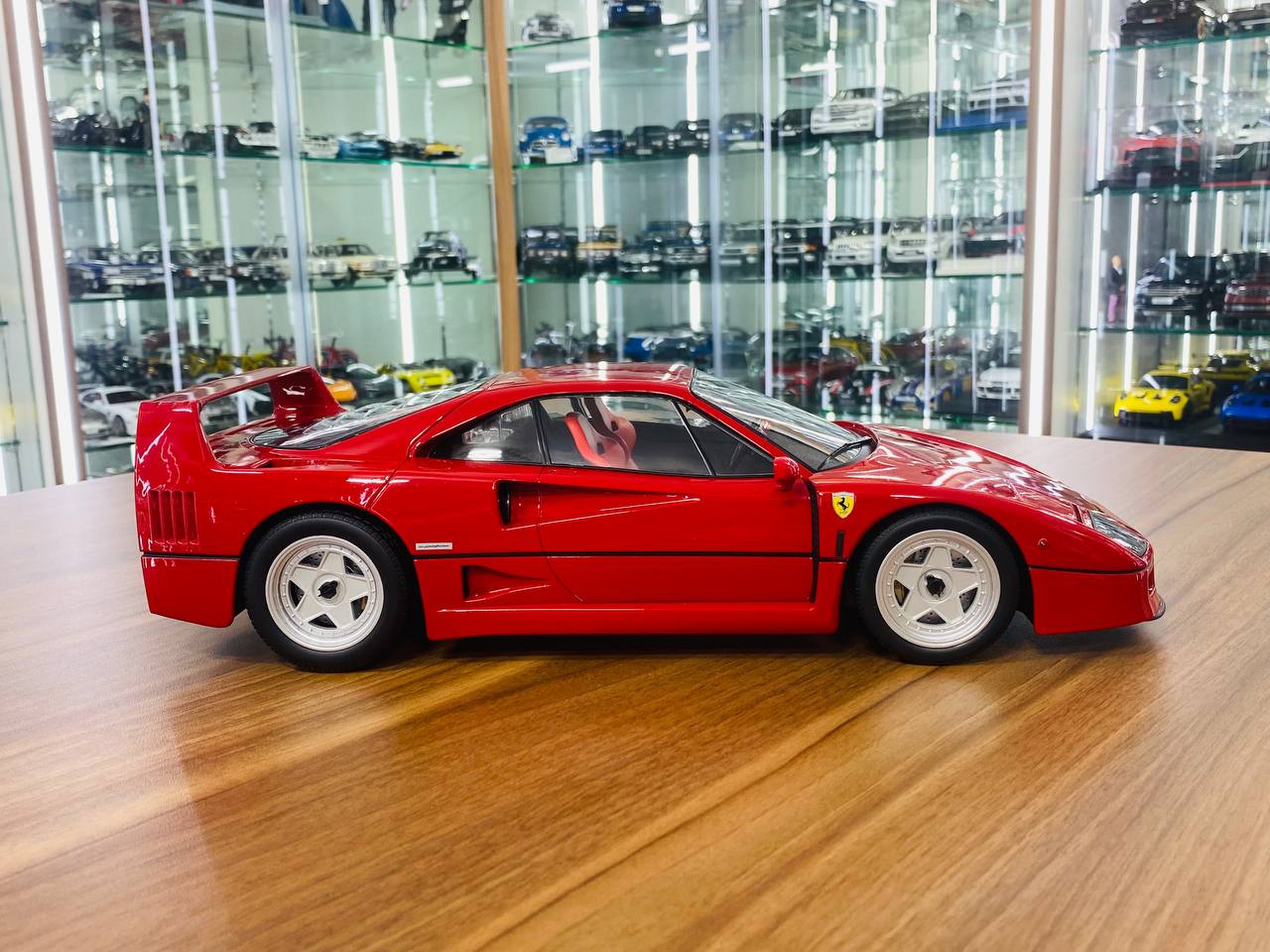 1/12 Metal Diecast - Ferrari F40 Red model car by Norev