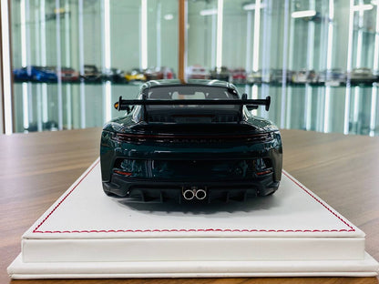 Davis & Giovanni Porsche 911 GT3 (992) Resin Model - Dark Green | 1/18 Scale