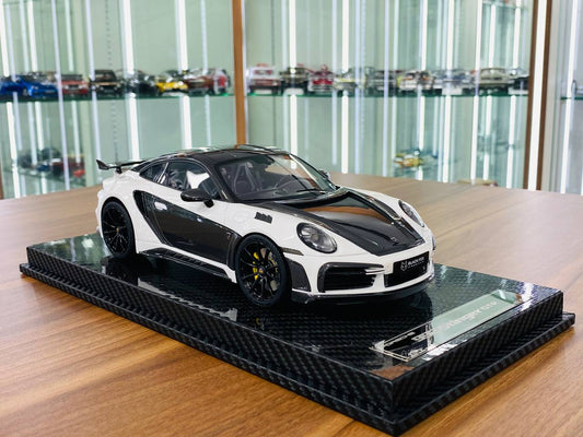 VIP Model Porsche 992 Stinger GTR Resin Model - White/Carbon | 1/18 Scale