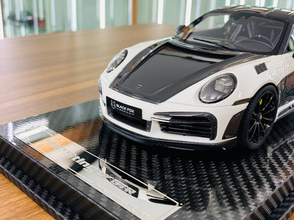 VIP Model Porsche 992 Stinger GTR Resin Model - White/Carbon | 1/18 Scale