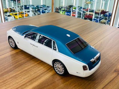 KengFai Rolls Royce Phantom VIII Diecast Model - White/Blue | 1/18 Scale, All Opening