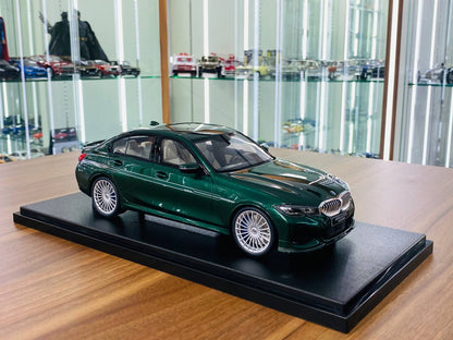 1/18 Resin Model - GT Spirit BMW Alpina B3 Sedan Dark Green