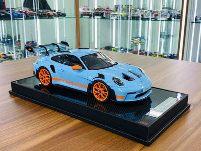 1/18 Resin Model - Timothy & Pierre Porsche 911 GT3 RS Gulf Edition