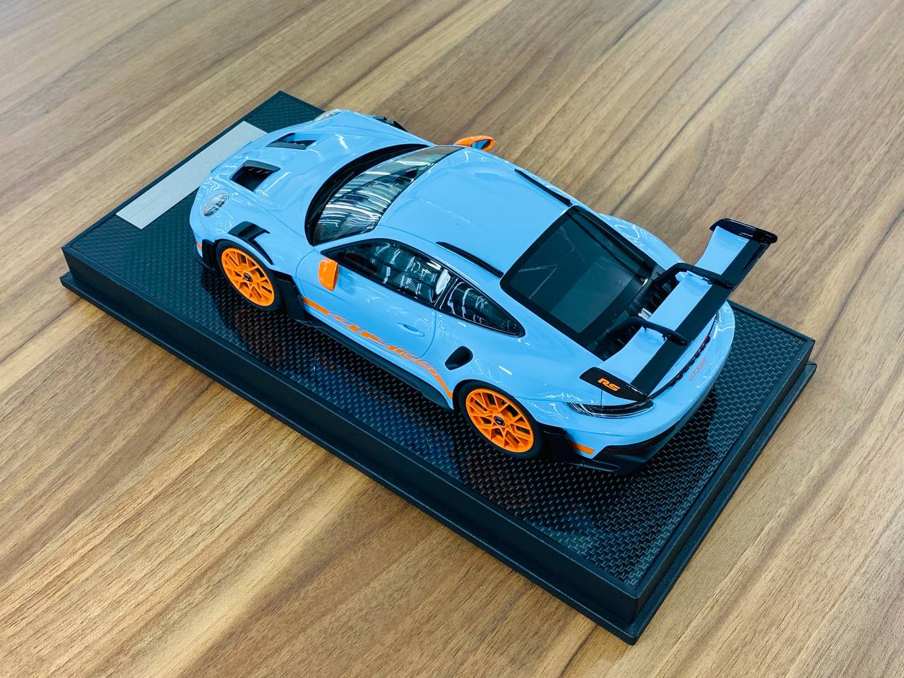 1/18 Resin Model - Timothy & Pierre Porsche 911 GT3 RS Gulf Edition