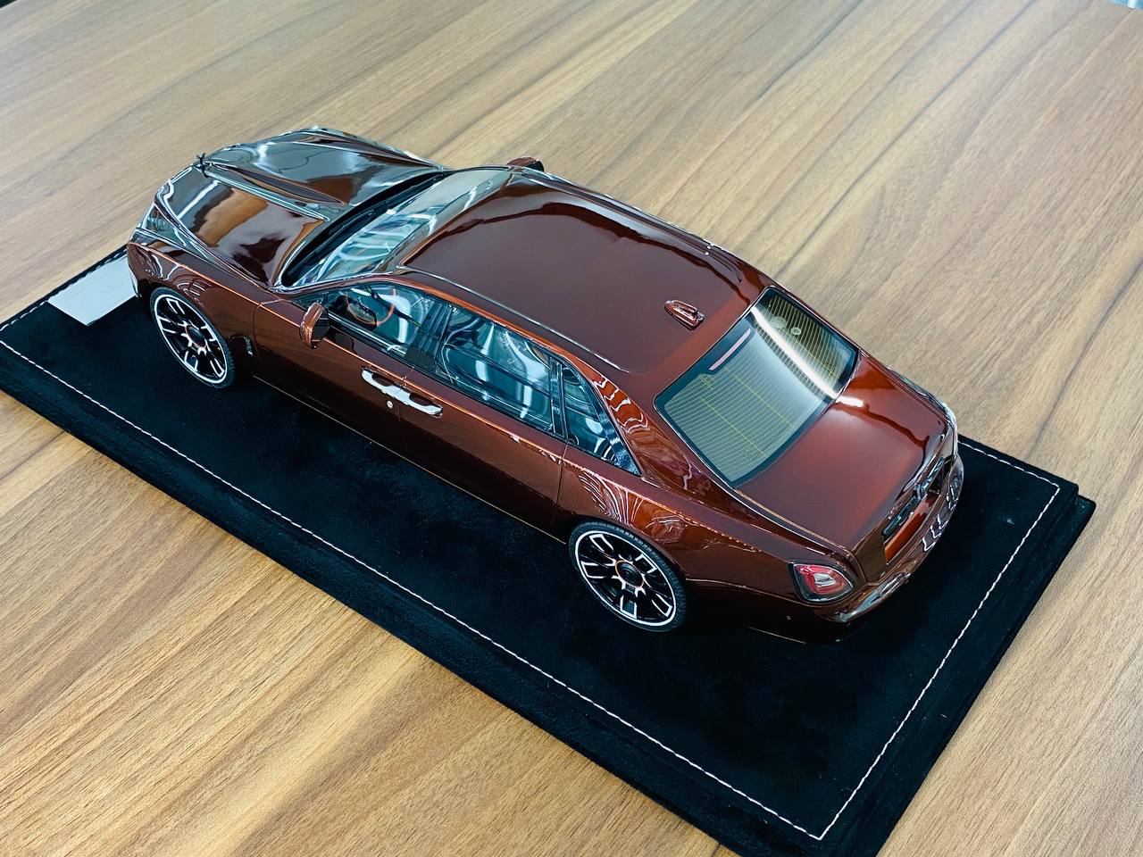 1/18 Resin Model - H&H Rolls Royce Ghost Black Badge in Brown, Limited to 25 Pieces