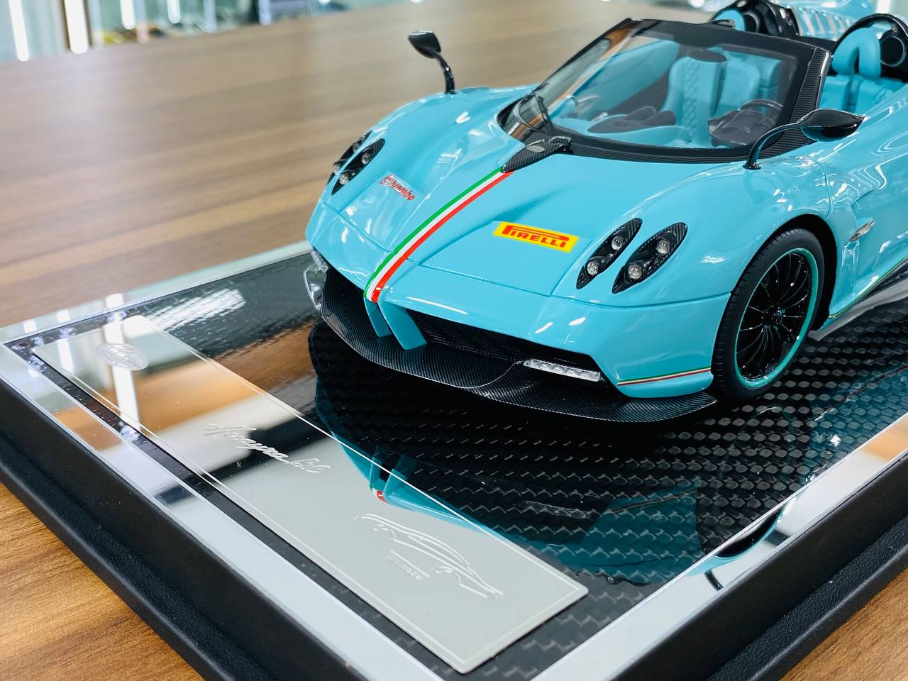 Limited Edition YY Model Pagani Huayra BC Resin Model - Baby Blue | 1/18