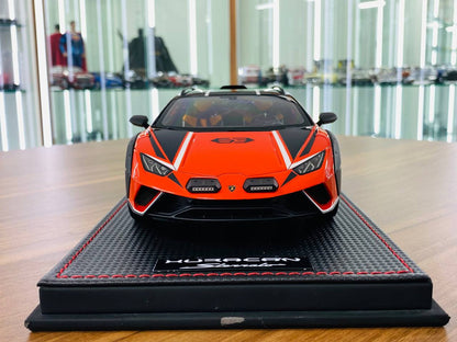 1/18 Resin Model - MR Collection Lamborghini Huracan Sterrato