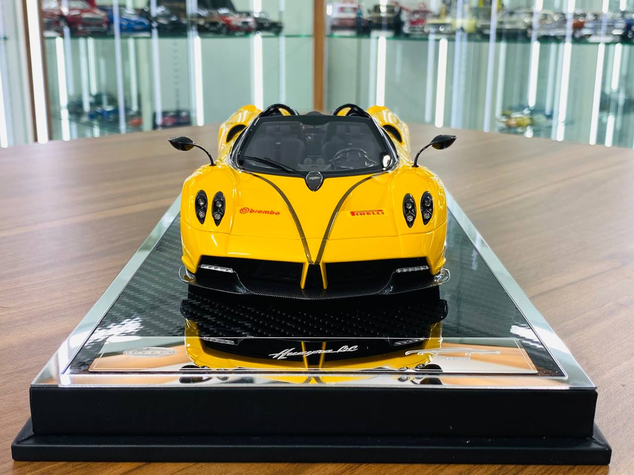 1/18 Resin Model - YY Model Pagani Huayra R BC in Yellow, Limited to 20 Pieces