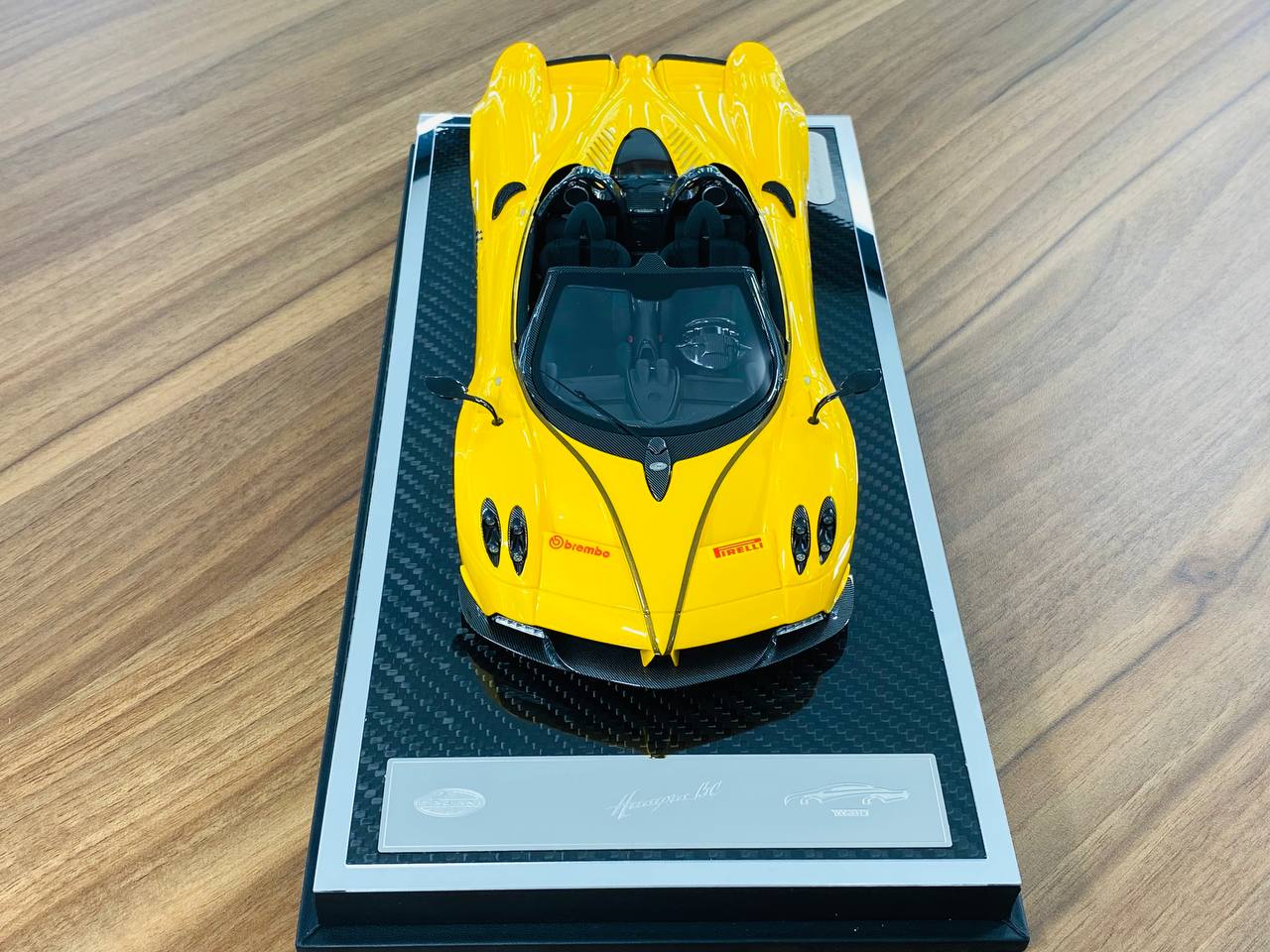 1/18 Resin Model - YY Model Pagani Huayra R BC in Yellow, Limited to 20 Pieces