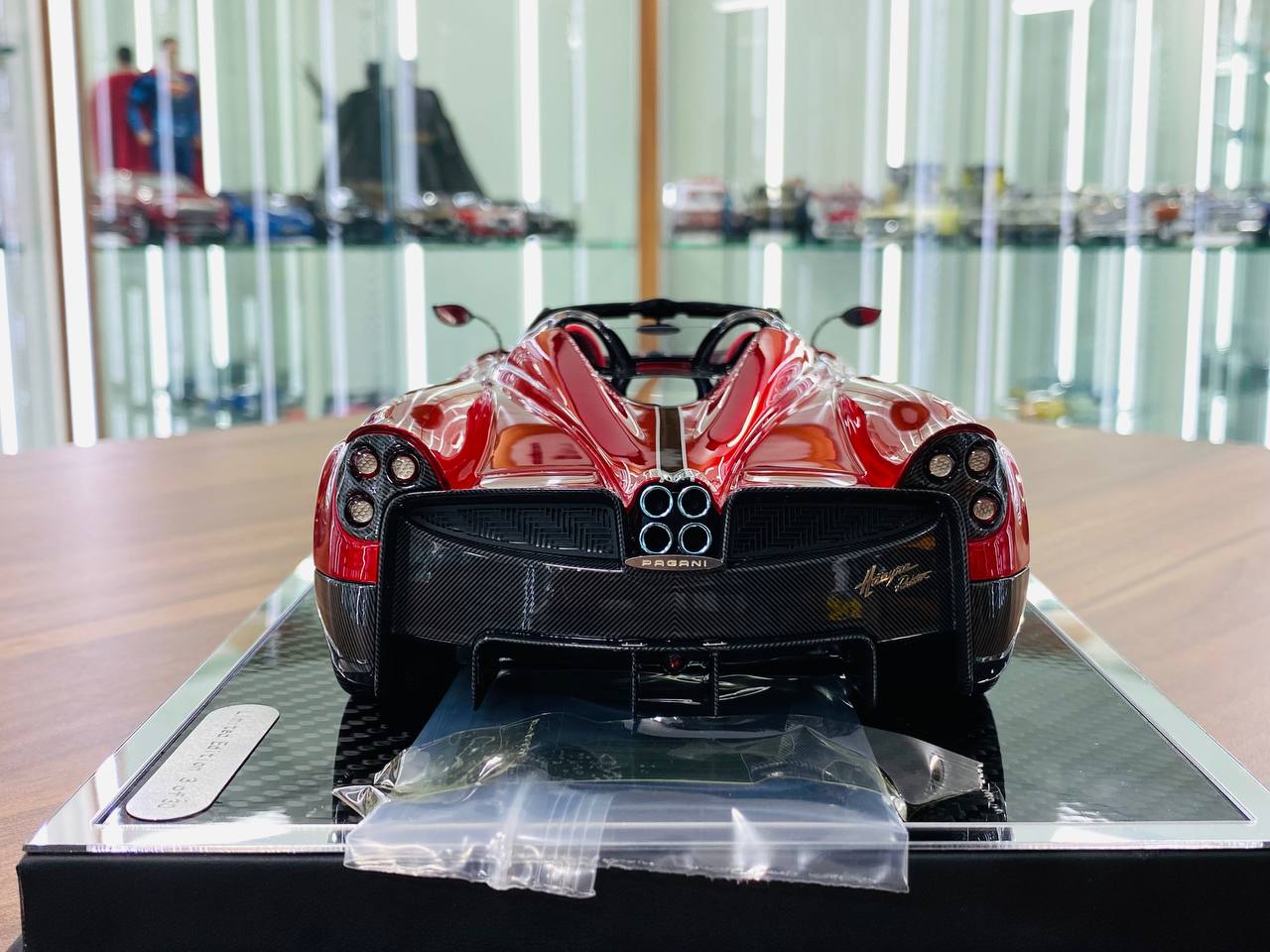 1/18 Resin Model - YY Model Pagani Huayra R BC in Red, Limited to 30 Pcs