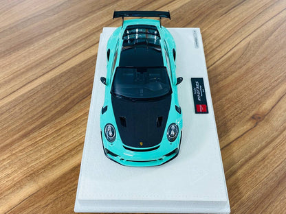 1/18 Resin Make Up Limited Edition Porsche 911 GT3 RS (2018) in Mint Green