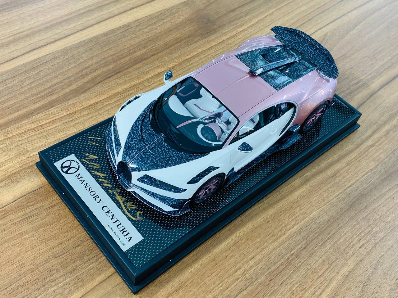 1/18 Resin Model Timothy & Pierre Limited Edition Bugatti Centuria Signed by Kourosh MANSORY White/Passion Pink