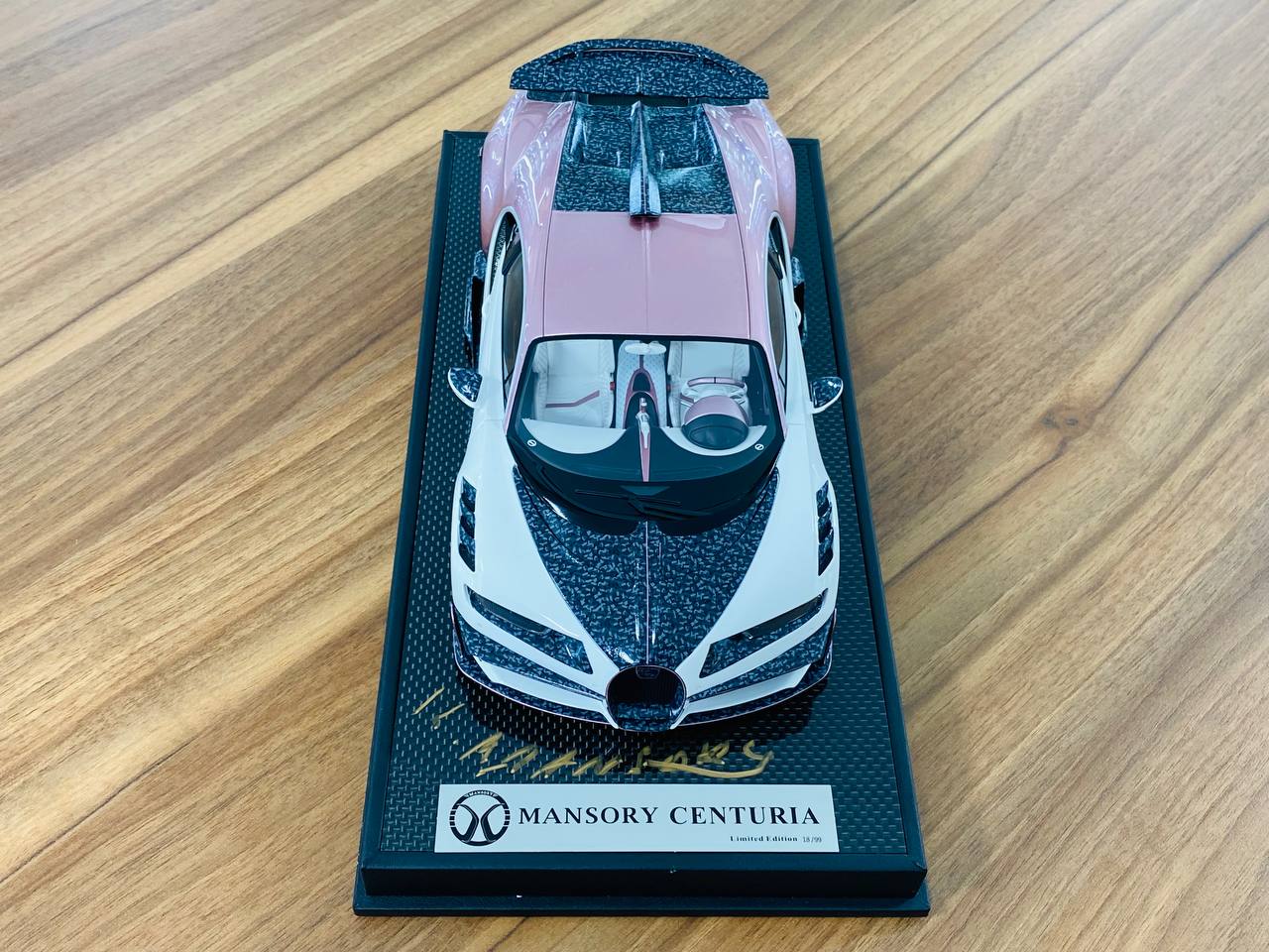 1/18 Resin Model Timothy & Pierre Limited Edition Bugatti Centuria Signed by Kourosh MANSORY White/Passion Pink