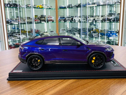 MR Collection Lamborghini URUS Performante [Resin Purple | 1/18 Limited Edition ]