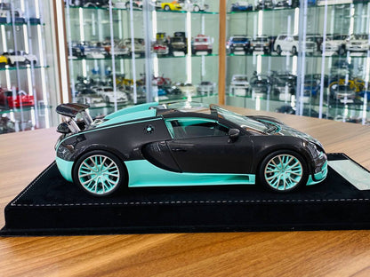 1/18 Resin - H&H Bugatti Veyron 16.4 Grand Sport Vitesse in Tiffany Carbon, Limited to 10 Pcs