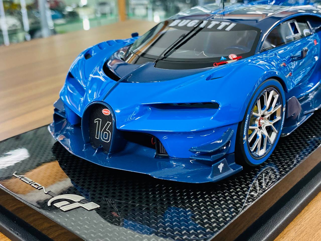 1/18 Resin - MR Collection Bugatti Vision Gran Turismo in Light Blue Sport Racing Carbon, Limited Edition