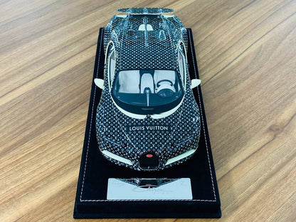 1/18 Resin - H&H Bugatti Chiron Sport LOUIS VUITTON in Fashion Style III LV Decal, Limited to 30 Pcs