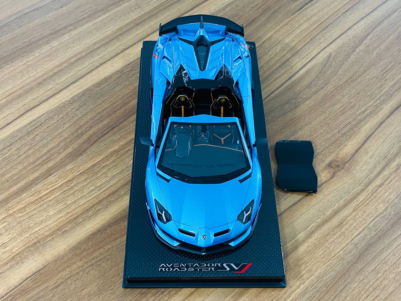 1/18 Resin Model MR Collection Lamborghini Aventador Roadster SVJ Blue