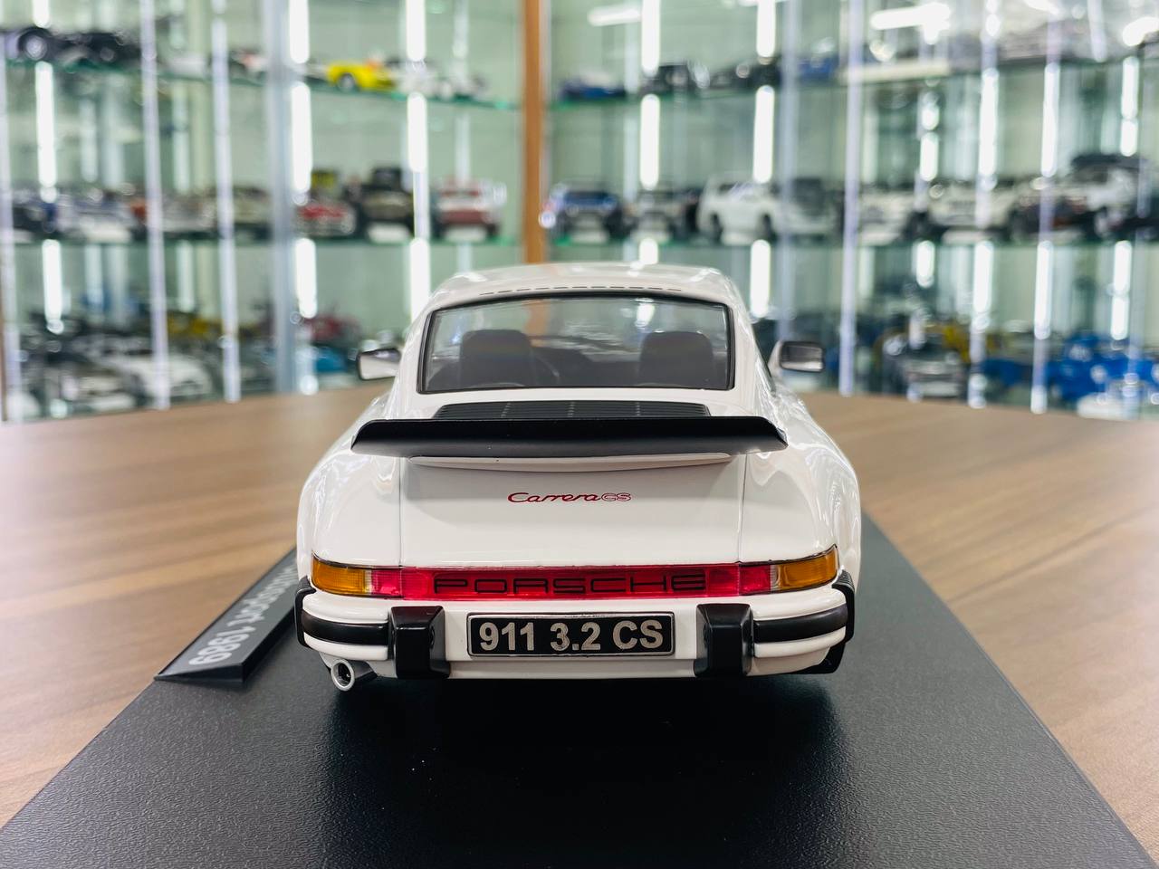 1/18 Porsche Carrera CS 911 3.2 Clubsport 1989 White by KK-Scale –  dturman.com