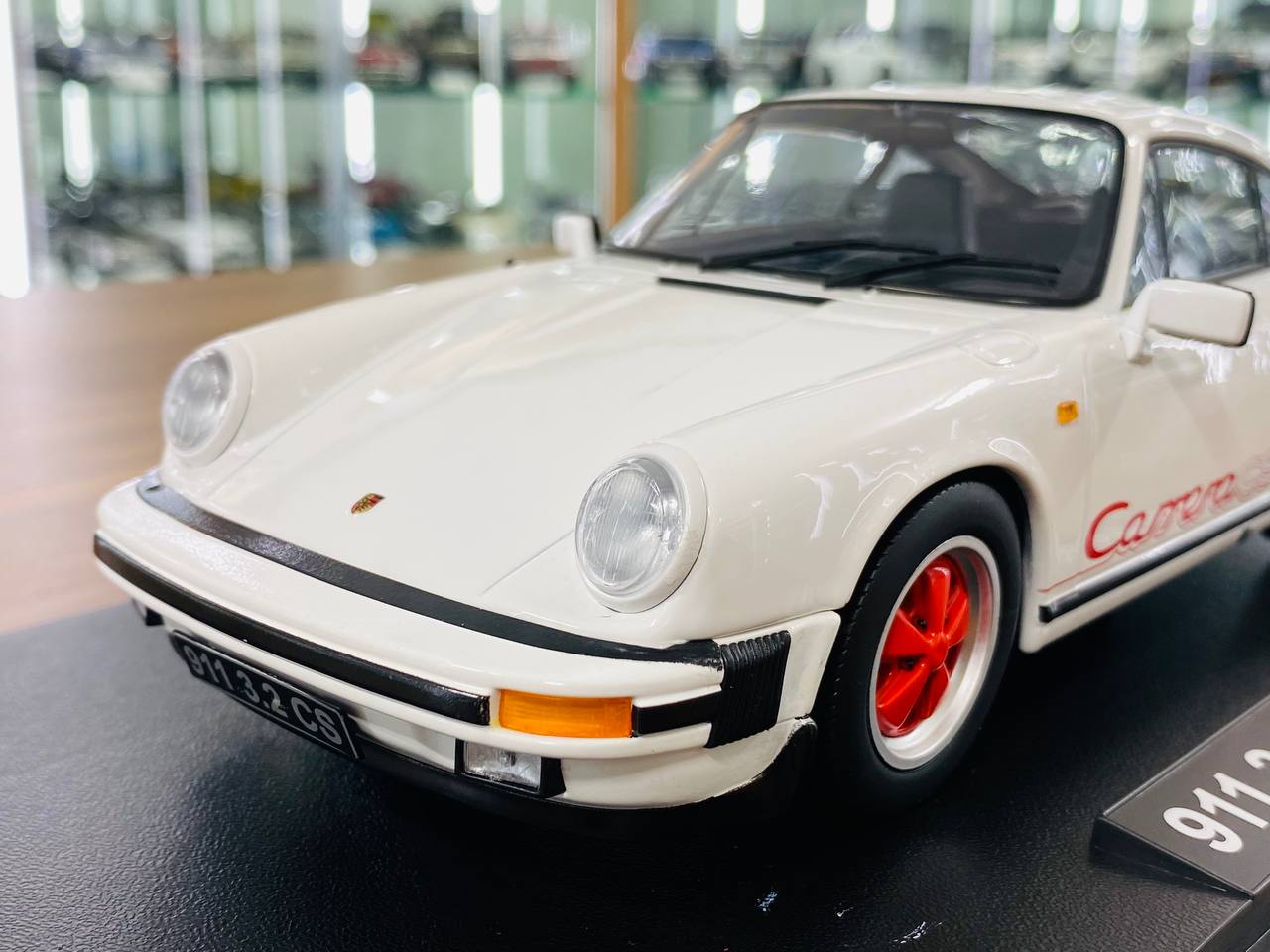 1/18 Porsche Carrera CS 911 3.2 Clubsport 1989 White by KK-Scale –  dturman.com