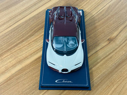 1/18 Resin | MR Collection Bugatti Chiron in Red Carbon/Glacier, Limited to 149 Pcs