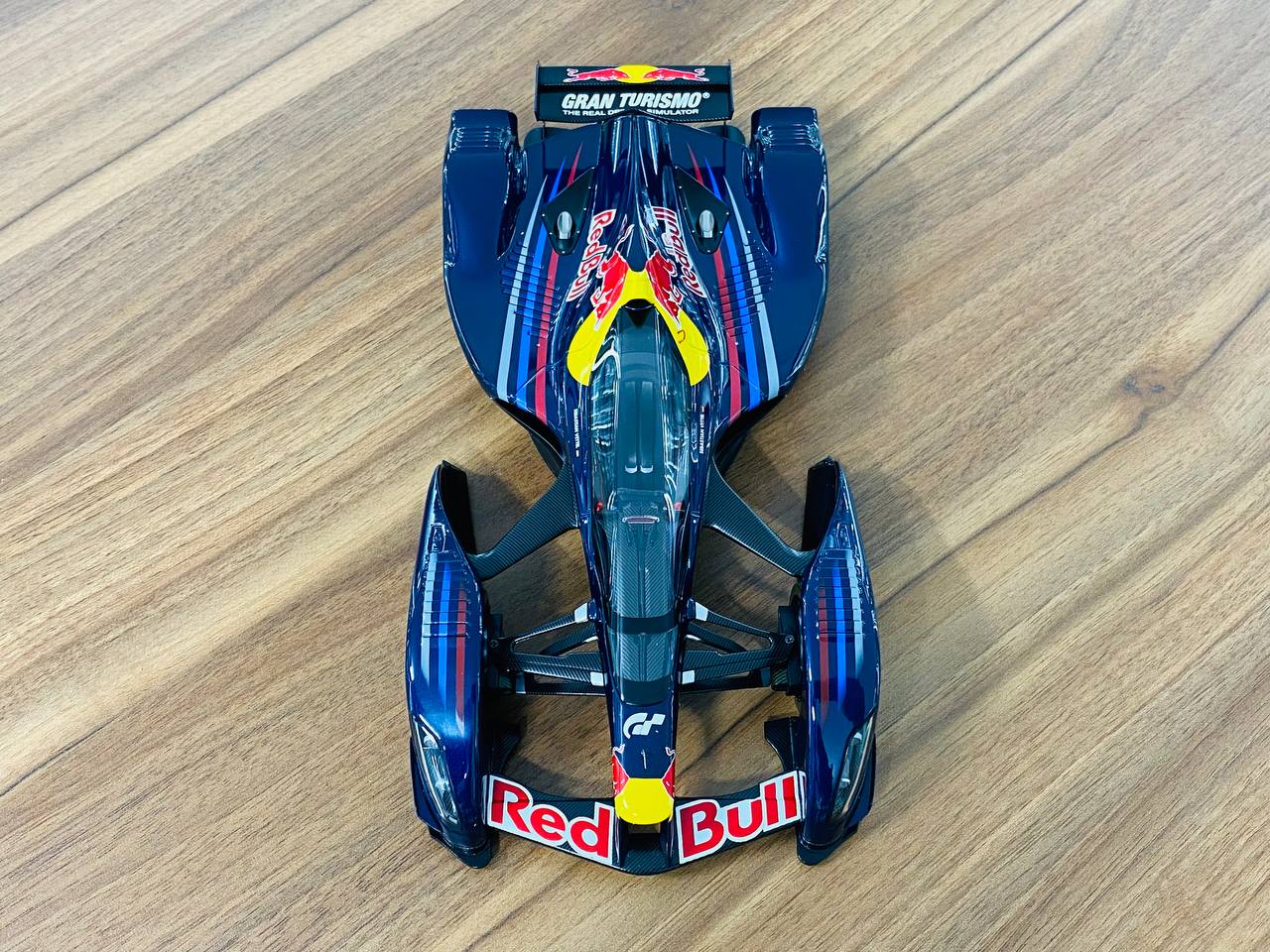 1/18 diecast model  Autoart Grand turismo Red Bull x2010 Blue