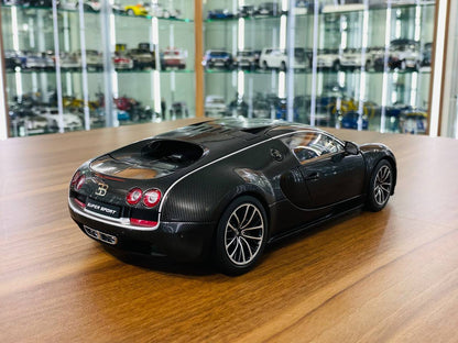 1/18 Diecast AutoArt Bugatti Veyron 16.4 Super Sport in Black Carbon