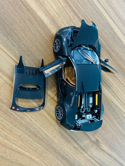 1/18 Diecast AutoArt Bugatti Veyron 16.4 Super Sport in Black Carbon