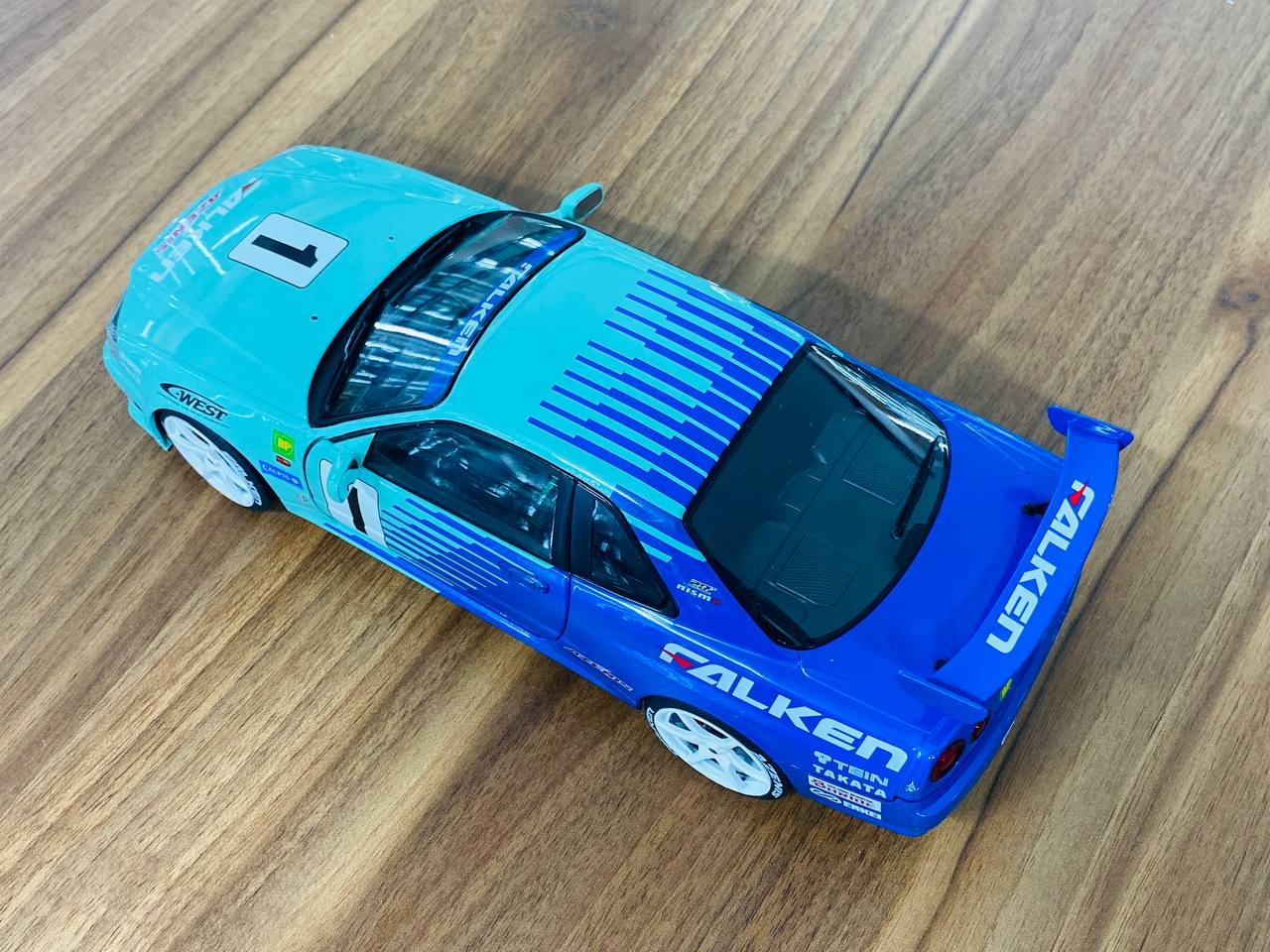 1/18 Diecast Solido Nissan Skyline GT-R R34 2001 Falcon #1 in Falcon Blue