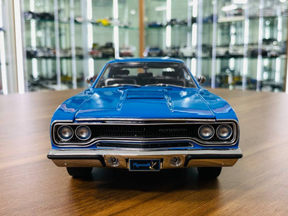 1/18 Diecast Model - GMP Plymouth Road Runner 1970 in Blue, Full Opening