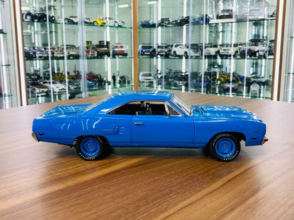 1/18 Diecast Model - GMP Plymouth Road Runner 1970 in Blue, Full Opening