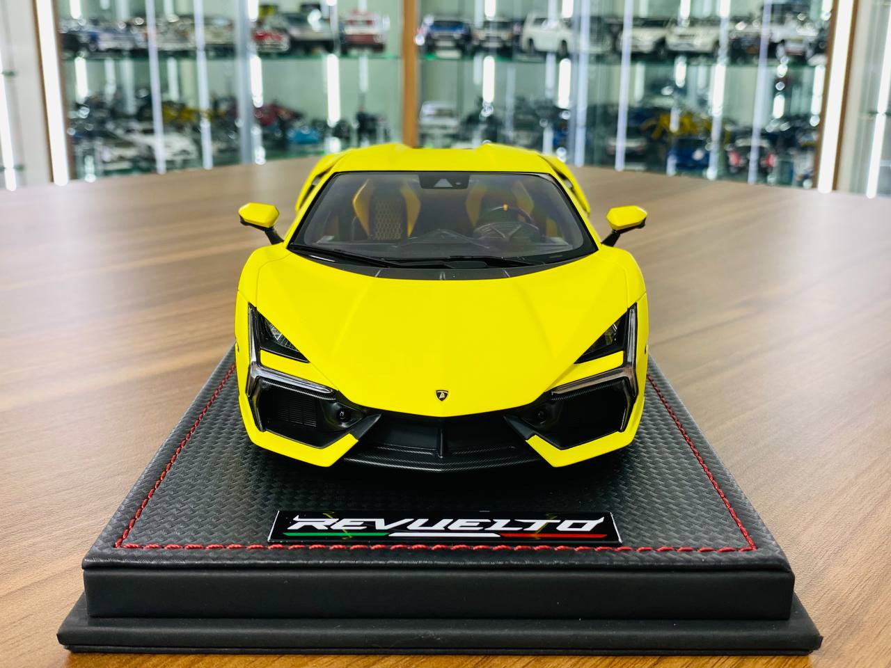 1/18 Resin Model - MR Collection Lamborghini Revuelto in Giallo Clarus, Limited to 149 Pieces